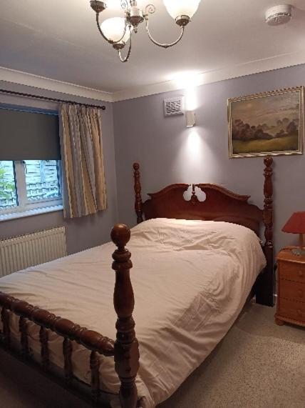 Hotel 5 Ravenhurst Drive Уолсал Екстериор снимка